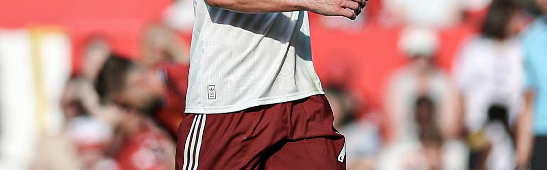 英超BIG6新援首轮表现：赖因德斯、库杜斯惊艳，哲凯赖什只被记住撩头发