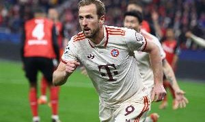 凯恩：最后时刻丢球+伊藤离场令我有些紧张 但赢球后的感觉很好