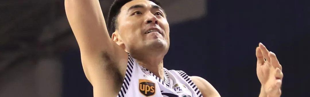 华体会官网-辽篮迎一大利好！经风雨再坚守，李晓旭暂不退役：35岁再战1年