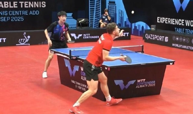 黄友政错失赛点2-3惜败法国选手，止步阿拉木图站男单16强