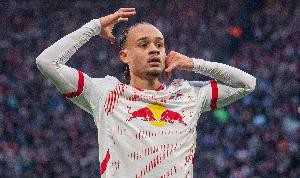 记者：切尔西基本与西蒙斯谈妥个人条款，将向莱比锡提交首份报价