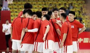 媒体人：拿这支委内瑞拉练练进攻磨磨心态还行 比分不必太当回事