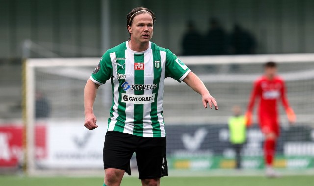 华体会app下载-科特卡中场：球队签我就是让我来踢攻势足球