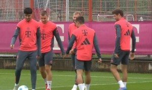 华体会app下载-有望复出！格雷罗参加拜仁今日合练