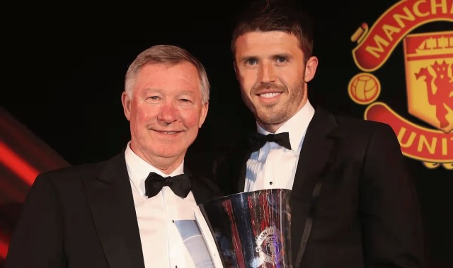 华体会官网-斯特拉坎谈卡里克：接手曼联得有弗格森的那种狠劲与驱动力